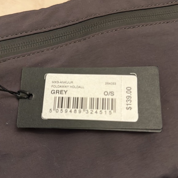 Ted baker foldaway holdall bag - Picture 5 of 6